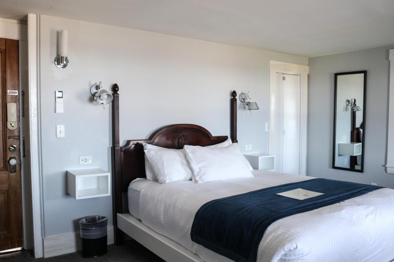 Emerson By The Sea 3* Rockport