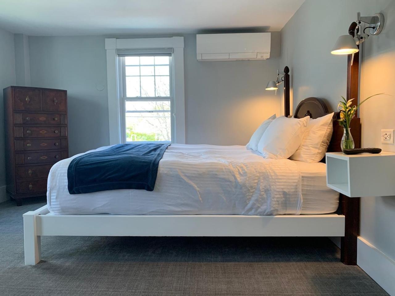 Emerson By The Sea Rockport