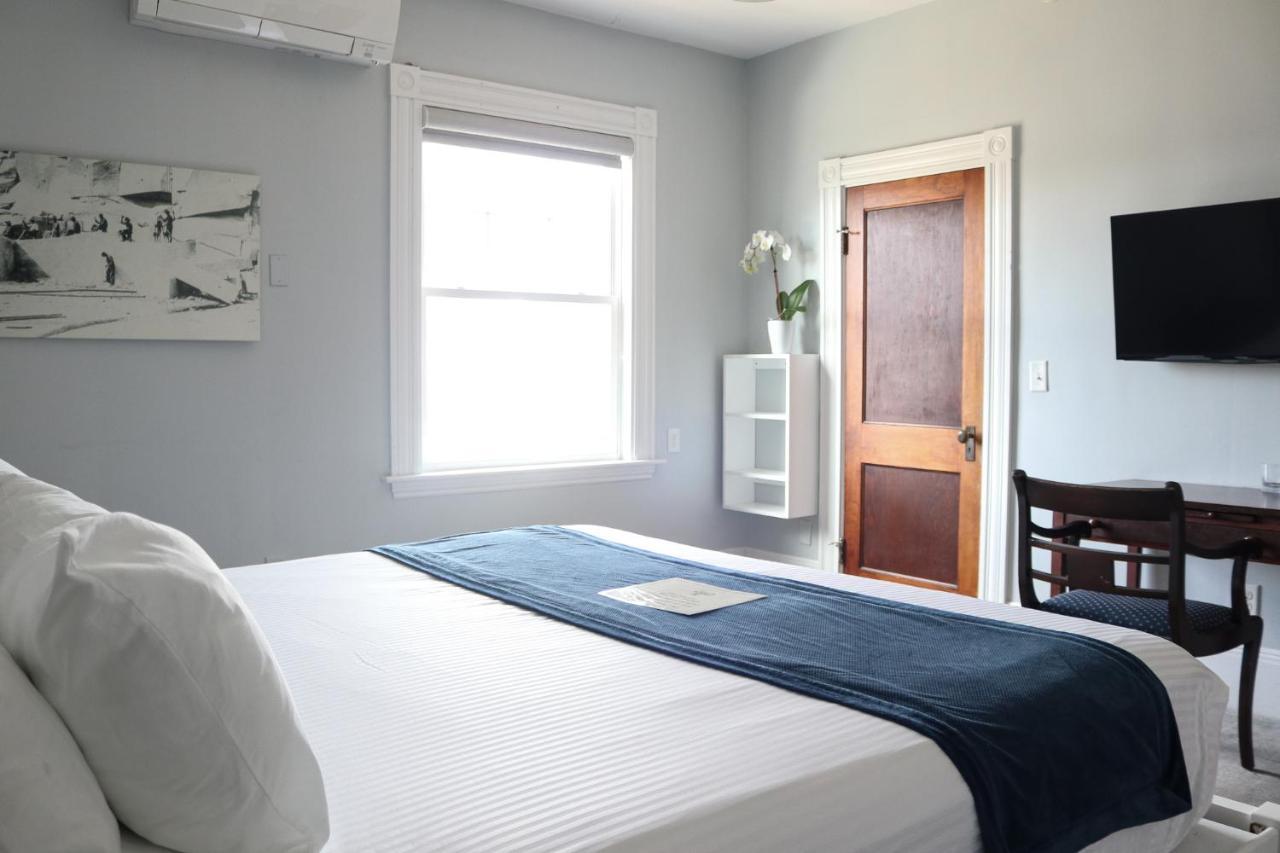 Emerson By The Sea Hotel 3*